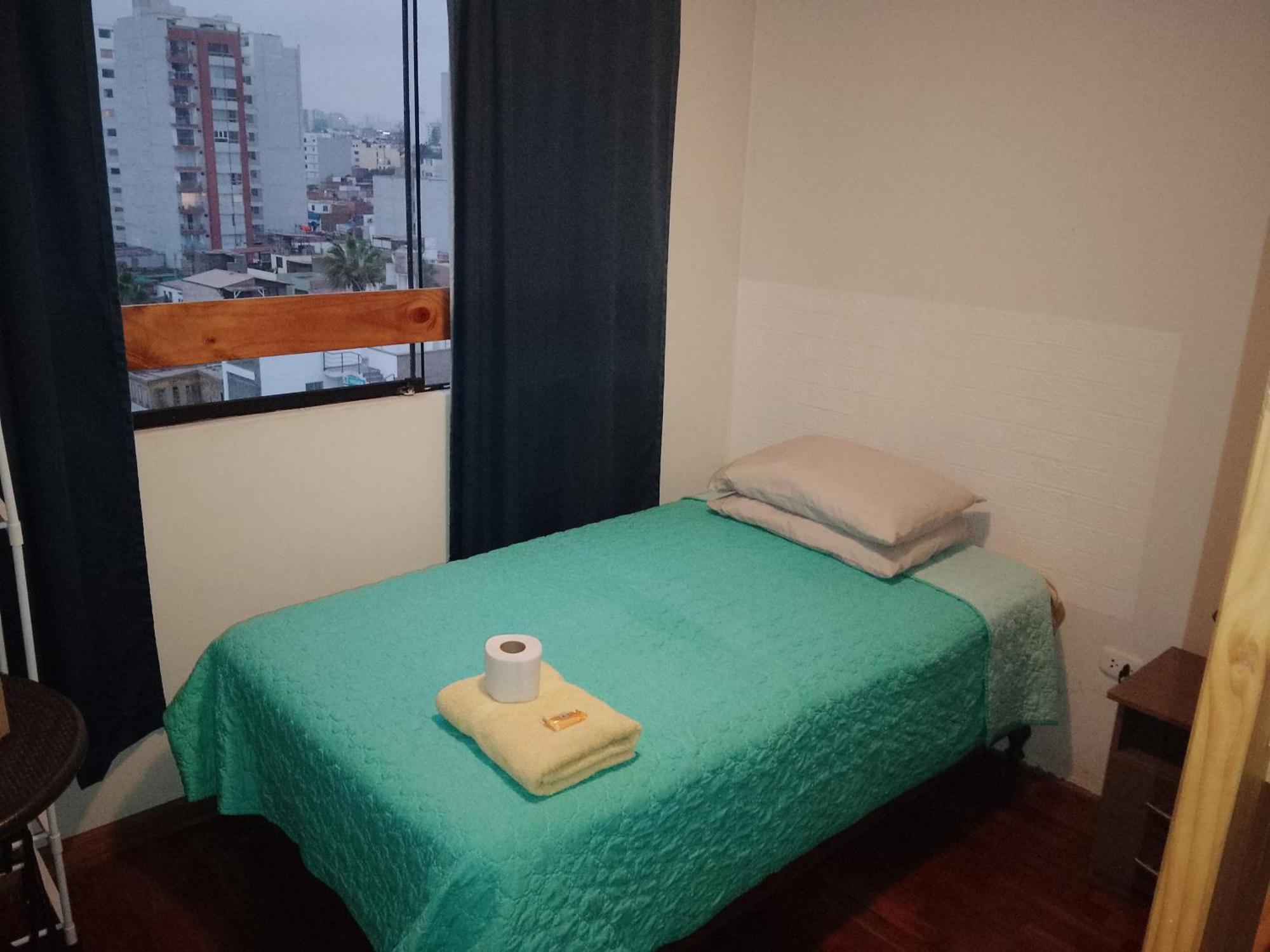 Blue Coast Lima Private Rooms ภายนอก รูปภาพ